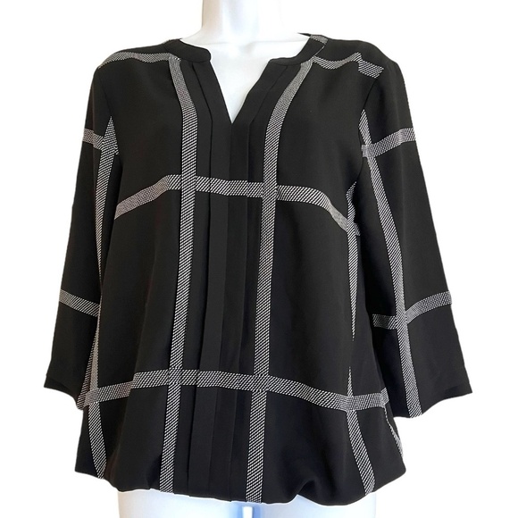 41 Hawthorn Tops - 41 Hawthorne | Black and White Blouse | V-Neck and Pleated Front Detail